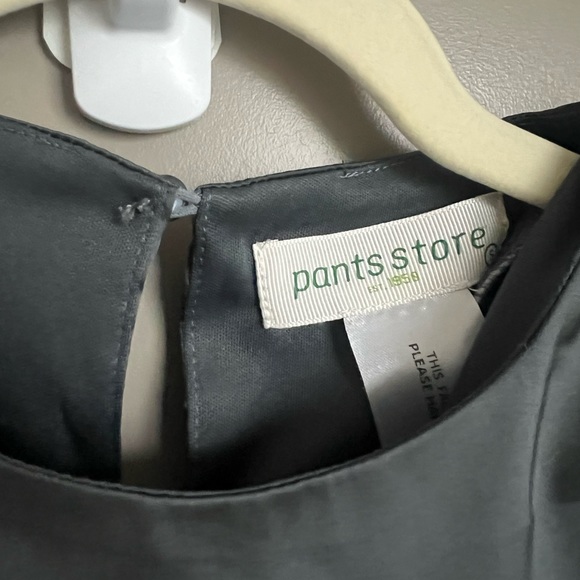 Pants Store Satin Tank with shoulder pads S - Picture 2 of 3